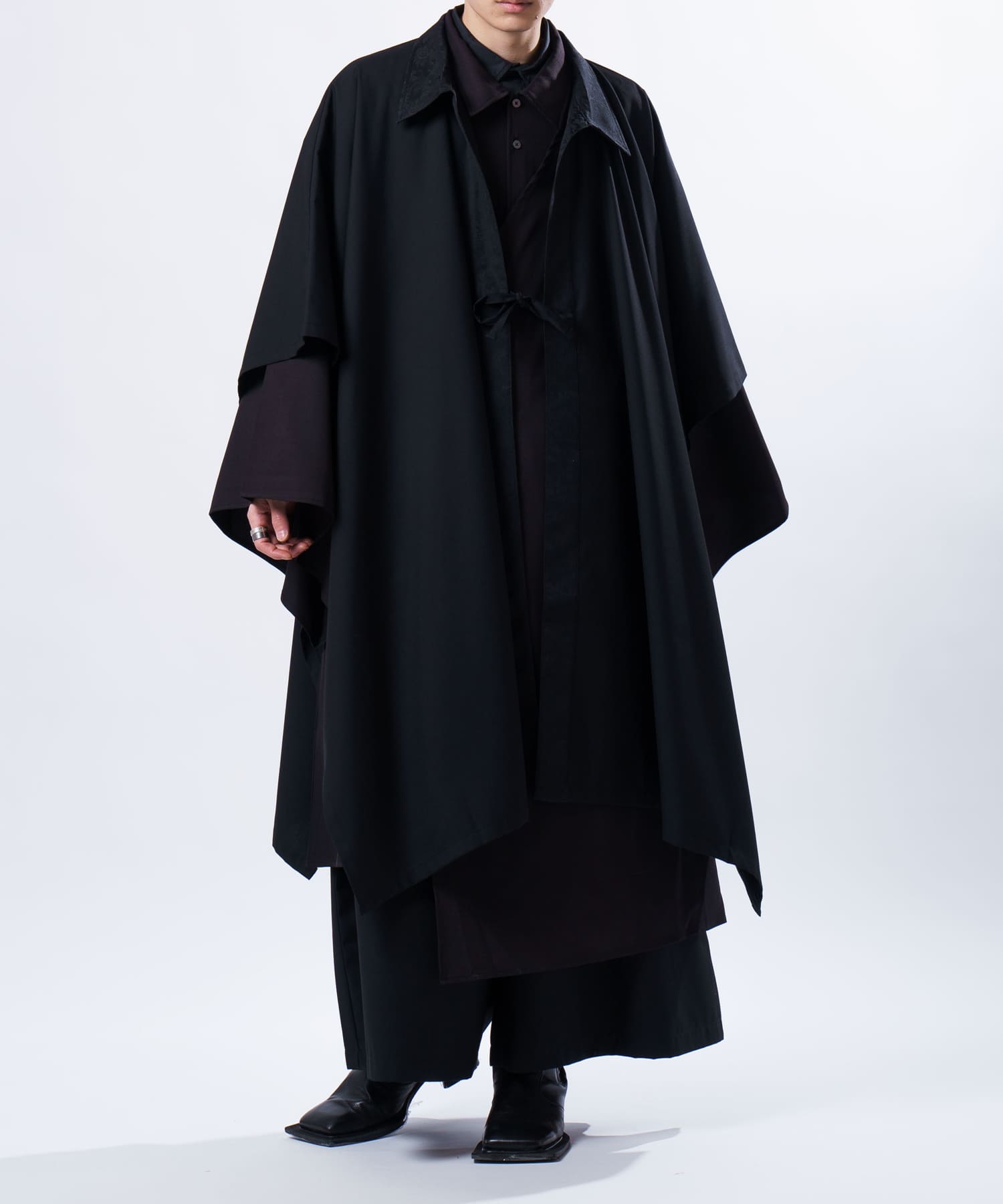 ナチュラルネイビー not coventional gather cape shirt | www