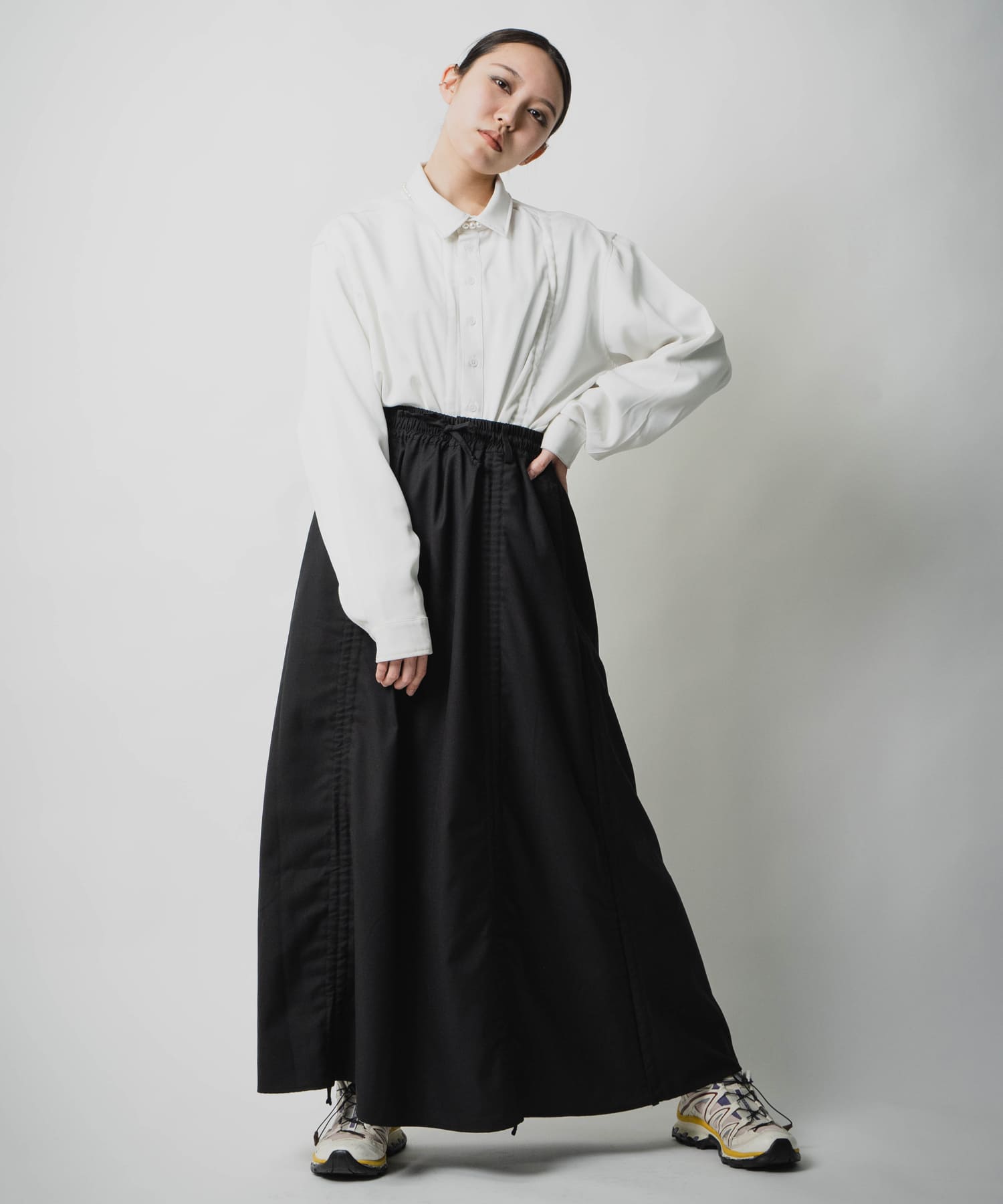 string skirt / NOT CONVENTIONAL公式通販