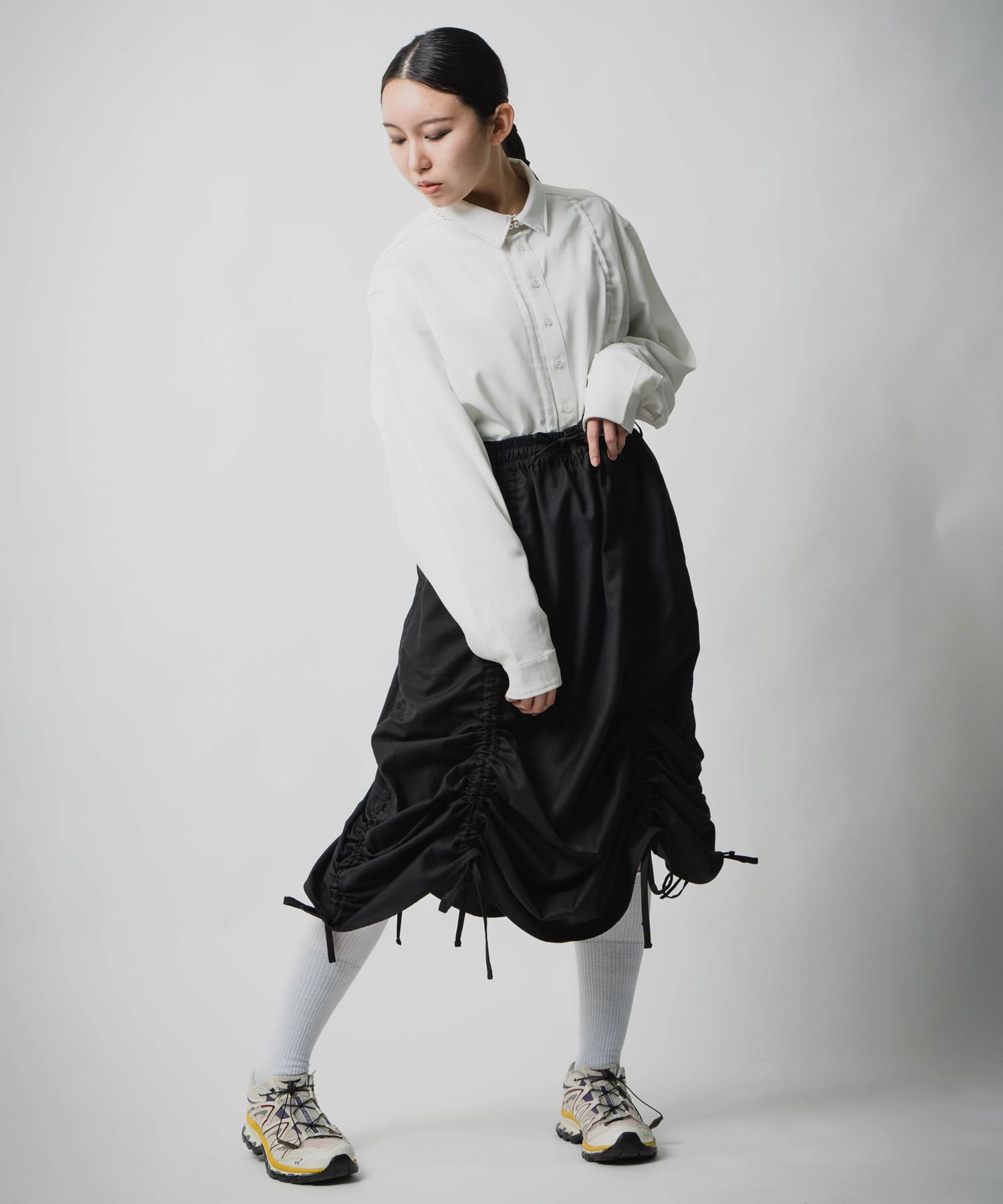 string skirt / NOT CONVENTIONAL公式通販