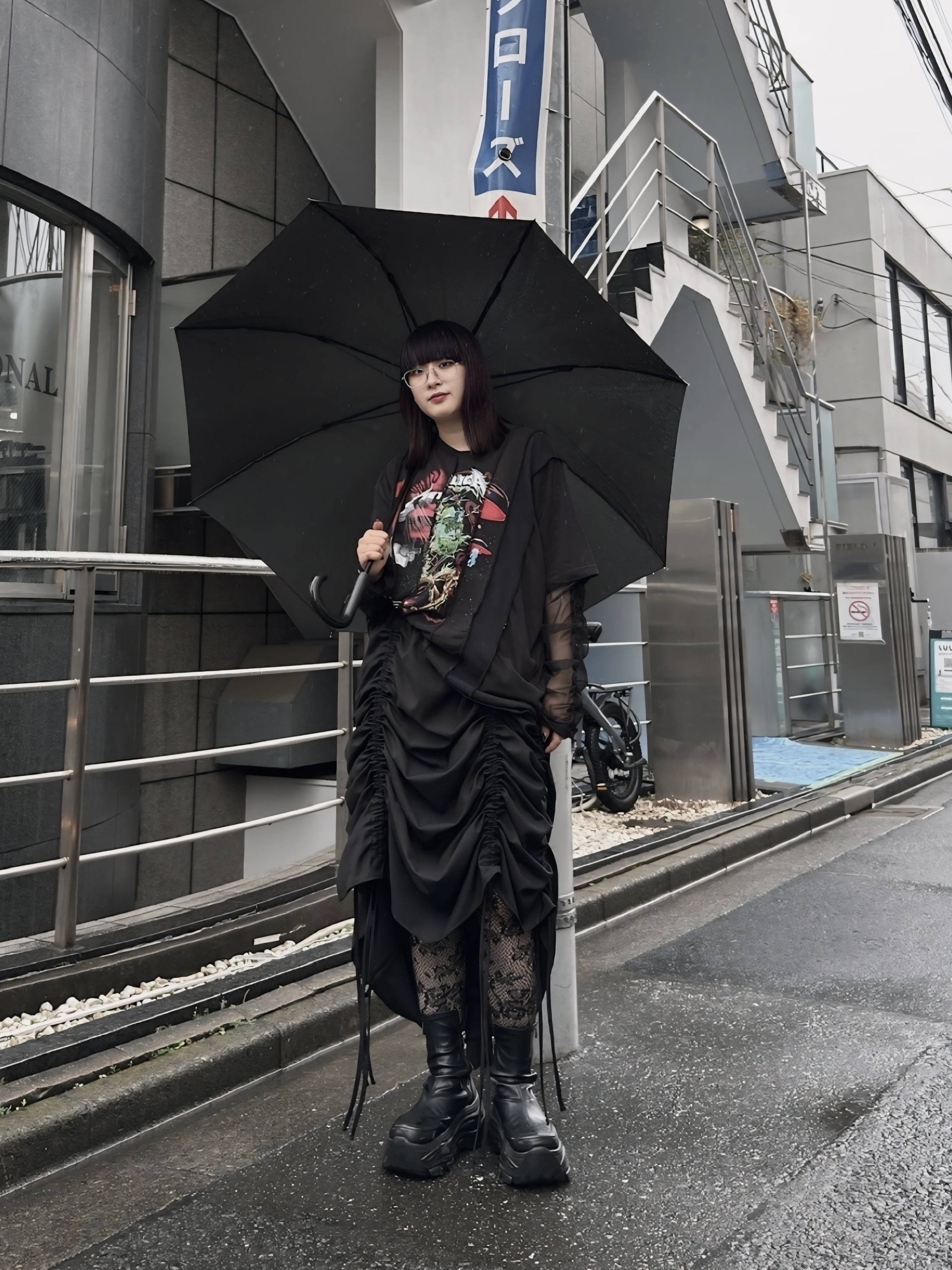 梅雨をかっとばすrebuild band tee